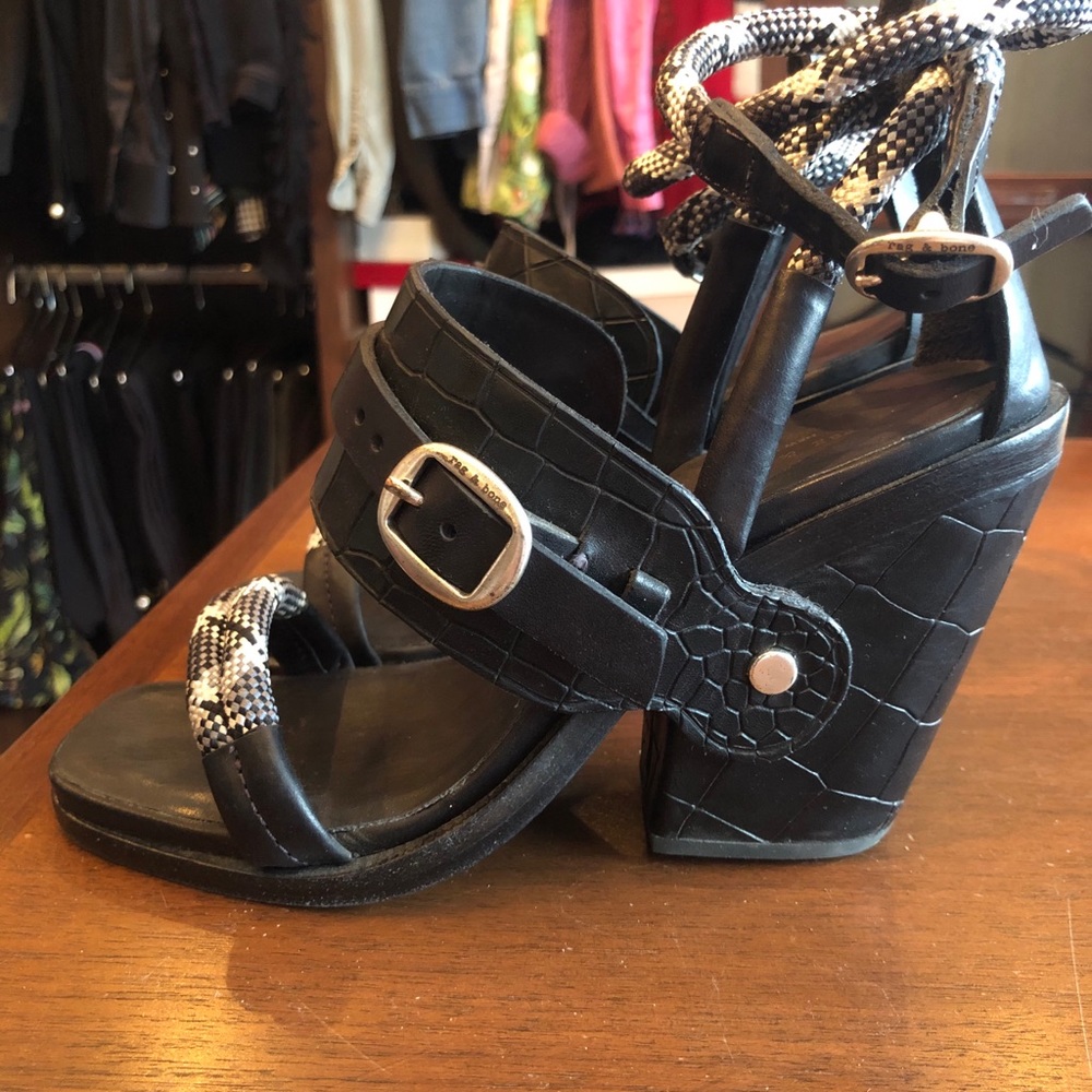 Rag &bone kick in block heel